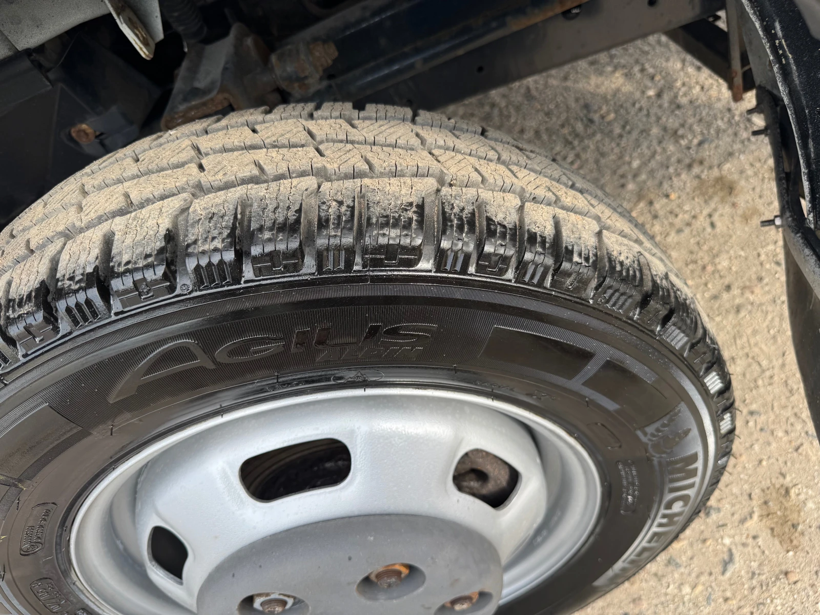 Iveco 35c13 КЛИМАТРОНИК, снимка 10 - Бусове и автобуси - 53989357