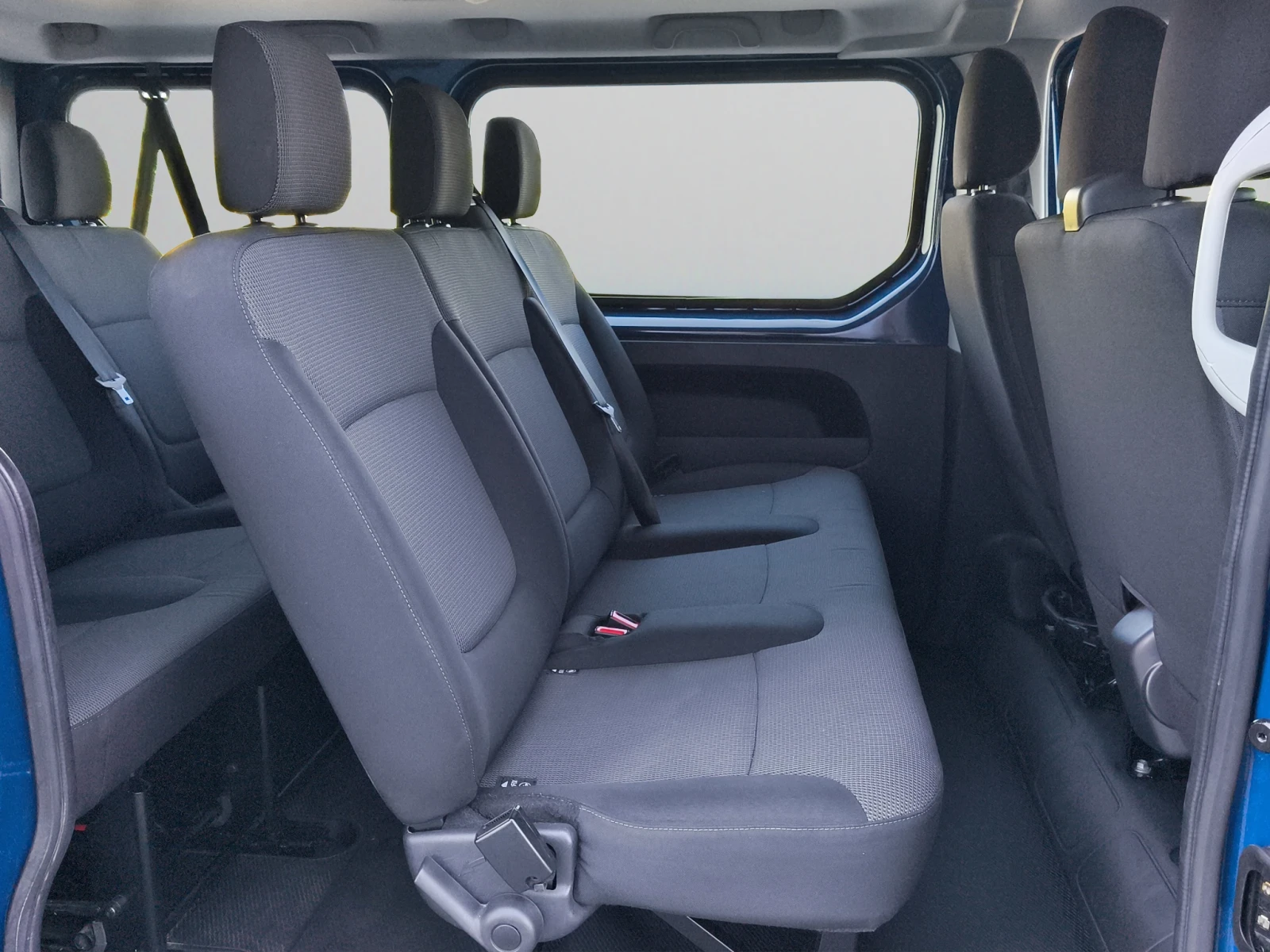 Renault Trafic 2.0 BLUE dCi 110, L1H1, 8+ 1 �����, EURO6//2302R10 | Mobile.bg � ����������� 12