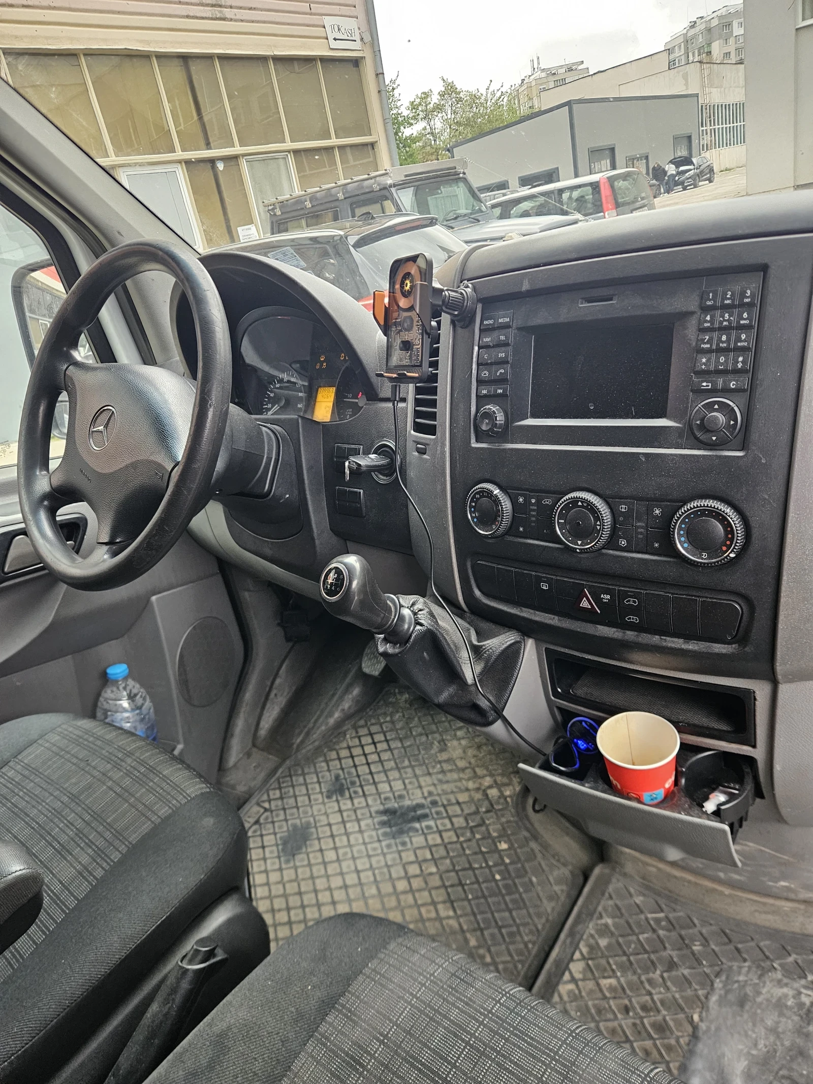 Mercedes-Benz 313, снимка 10 - Бусове и автобуси - 55453557