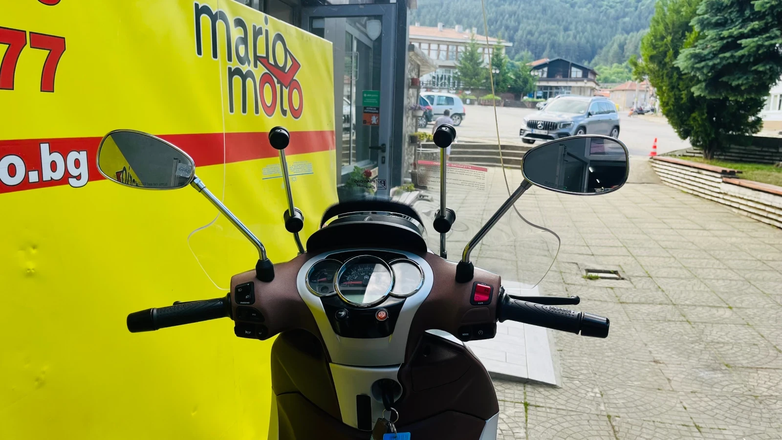 Piaggio Beverly 300, снимка 9 - Мотоциклети и мототехника - 54698186