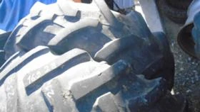 Гуми, снимка 2