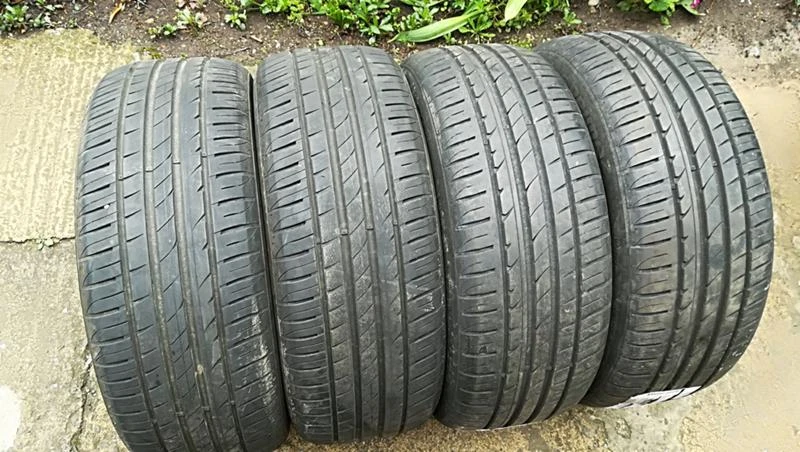 Гуми Летни 205/55R16, снимка 1 - Гуми и джанти - 25086079