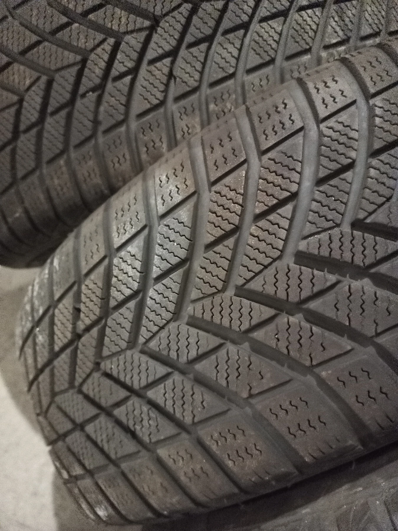    205/55R16  VW Passat | Mobile.bg   2