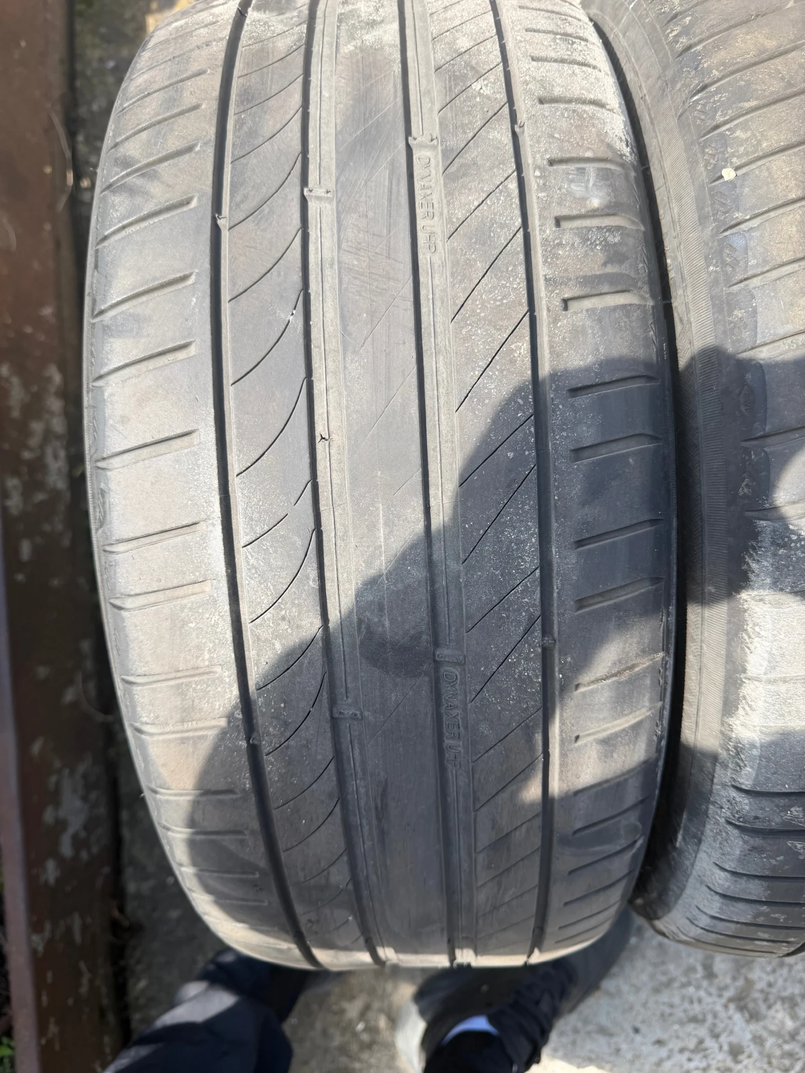Гуми Летни 225/45R17, снимка 2 - Гуми и джанти - 54585160