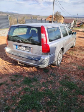 Volvo V70 2.4D 184к.с., снимка 4