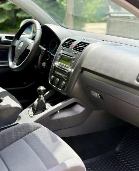 VW Golf 1.9 TDI * Подгрев* * Климатроник* * 2006* - 7399 лв. - 54661050 9