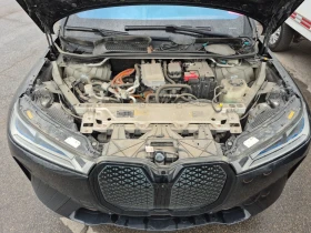 BMW iX | ���� | ��������� | ������ | Blind Spot | Mobile.bg � ����� ������ 14