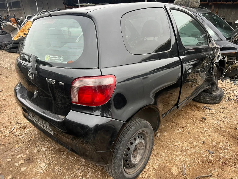 Toyota Yaris 1.0vvti, снимка 2 - Автомобили и джипове - 38911540