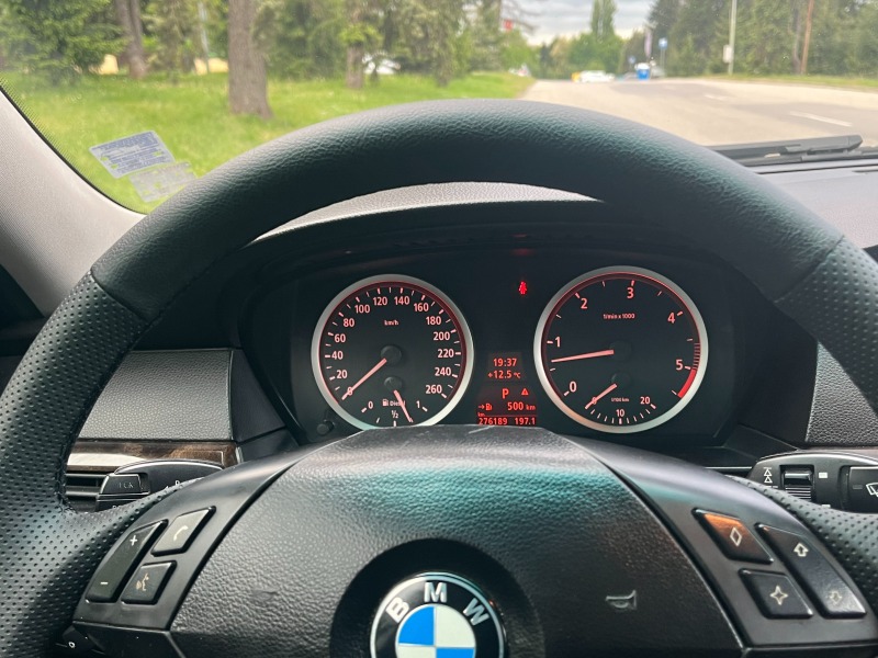 BMW 530 3.0 XD* 4x4* 231hp* НАВИГАЦИЯ* КОЖА* ЛИЗИНГ* , снимка 9 - Автомобили и джипове - 46460281