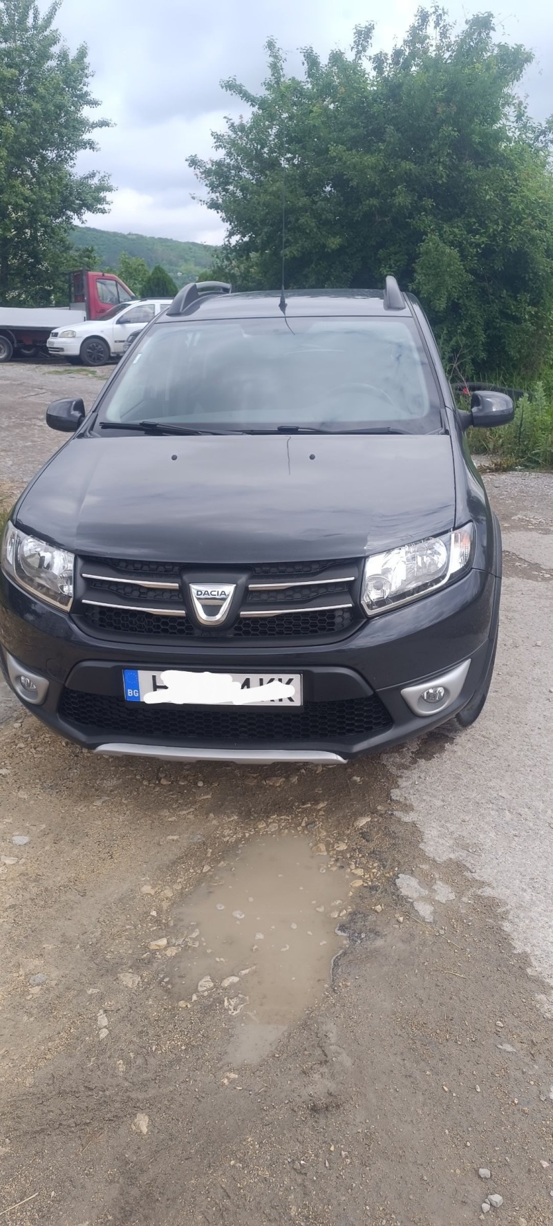 Dacia Sandero, снимка 4 - Автомобили и джипове - 46004578