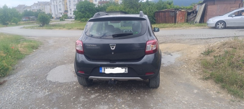 Dacia Sandero, снимка 9 - Автомобили и джипове - 46004578