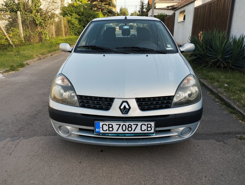 Renault Symbol 1.4i  газ, снимка 1 - Автомобили и джипове - 46318909