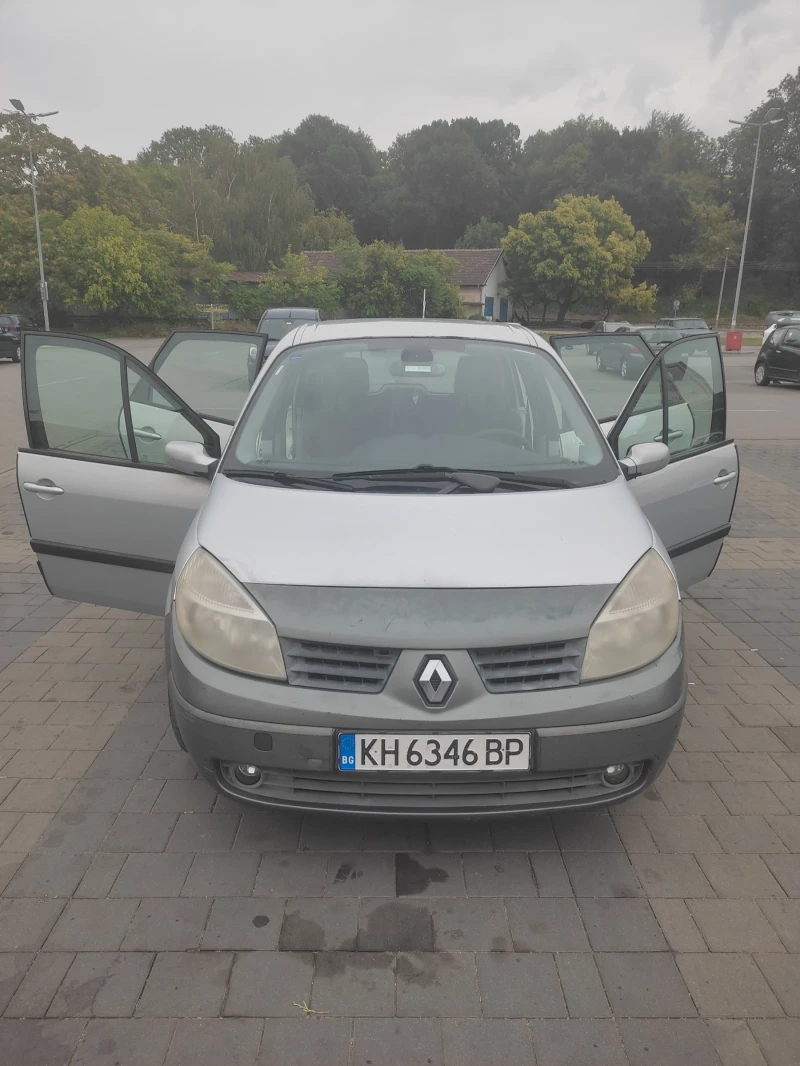 Renault Scenic, снимка 1 - Автомобили и джипове - 47239695