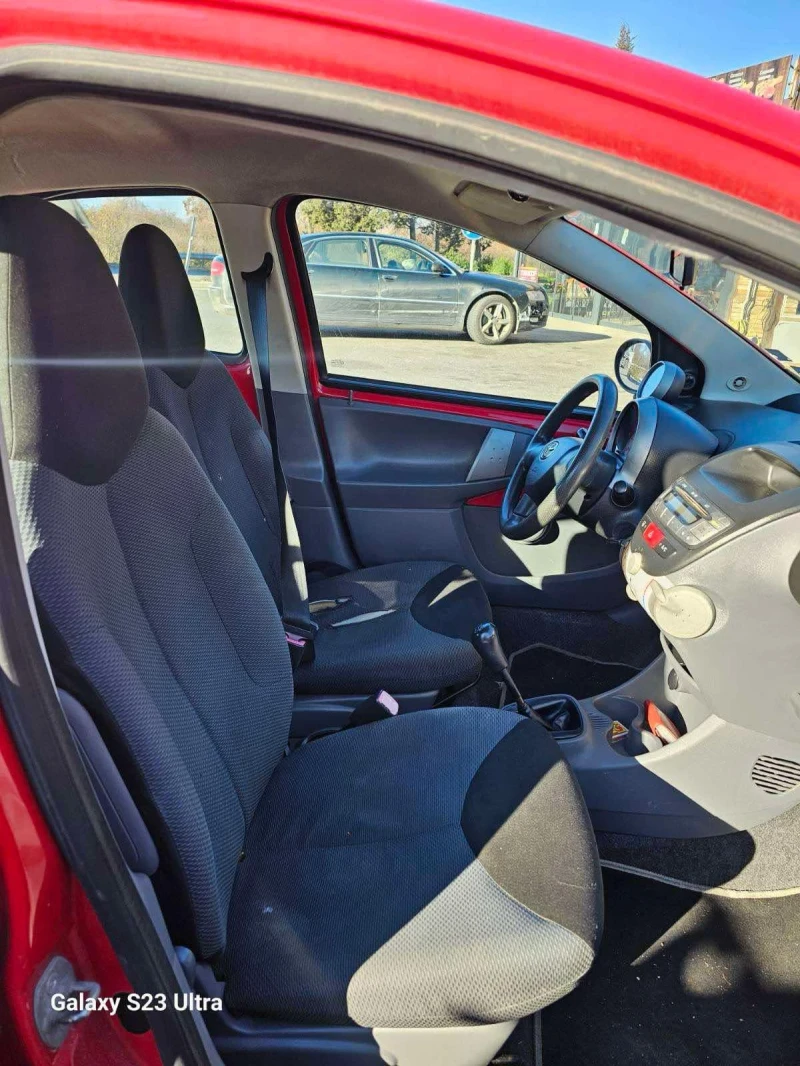 Toyota Aygo 1, снимка 6 - Автомобили и джипове - 48109602