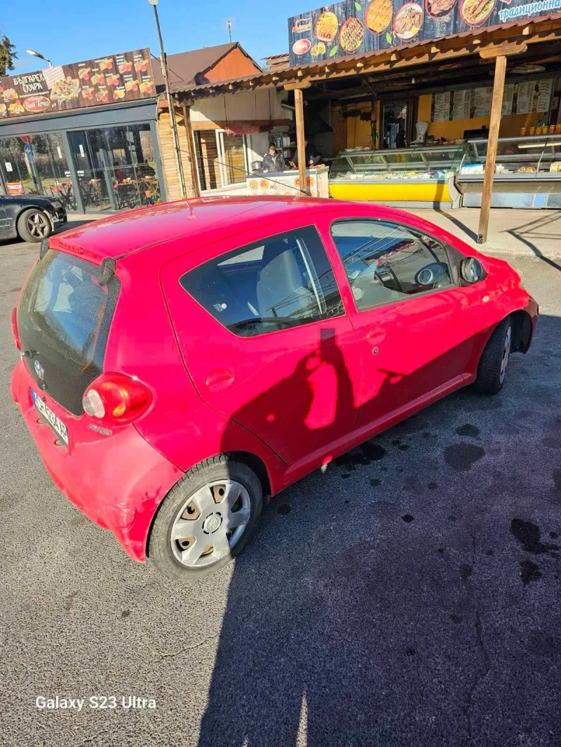 Toyota Aygo 1, снимка 4 - Автомобили и джипове - 48109602