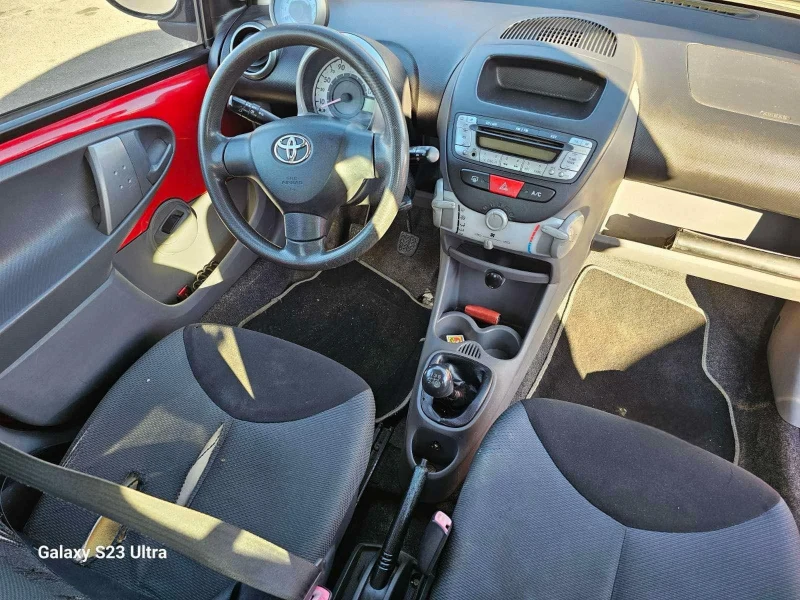 Toyota Aygo 1, снимка 5 - Автомобили и джипове - 48109602