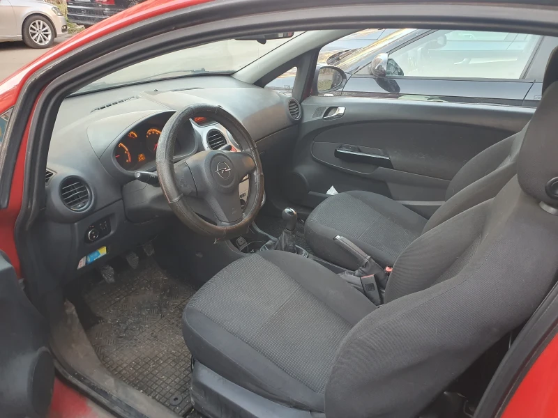 Opel Corsa, снимка 6 - Автомобили и джипове - 48381779