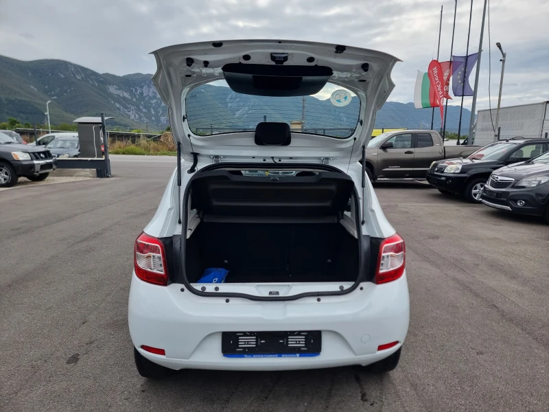 Dacia Sandero 1.5DCI, снимка 13 - Автомобили и джипове - 50345579