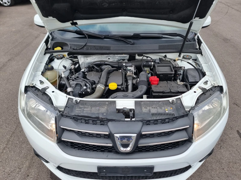 Dacia Sandero 1.5DCI, снимка 17 - Автомобили и джипове - 50345579