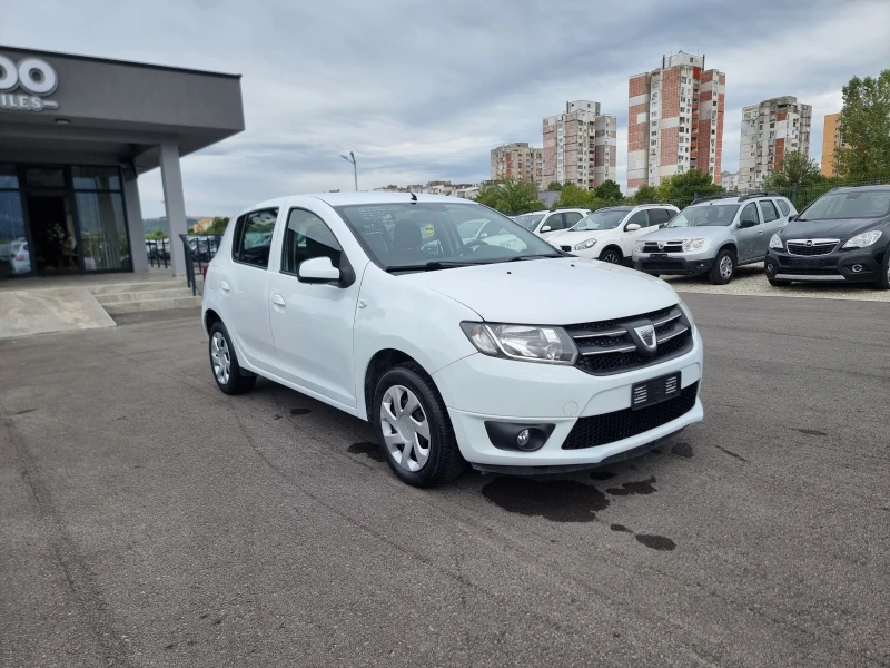 Dacia Sandero 1.5DCI, снимка 8 - Автомобили и джипове - 50345579