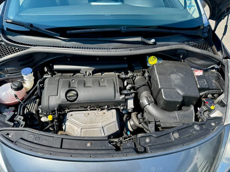 Peugeot 207 1.6VTI, снимка 12 - Автомобили и джипове - 50925579