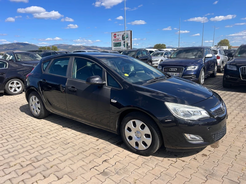 Opel Astra 1.3CDTI NAVI EURO 5, снимка 4 - Автомобили и джипове - 51778702