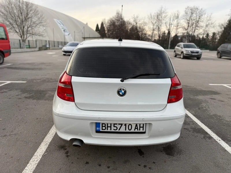 BMW 116 D Facelift, снимка 4 - Автомобили и джипове - 52641868