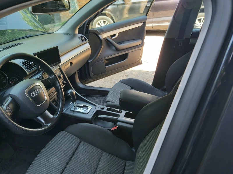 Audi A4, снимка 3 - Автомобили и джипове - 52790574