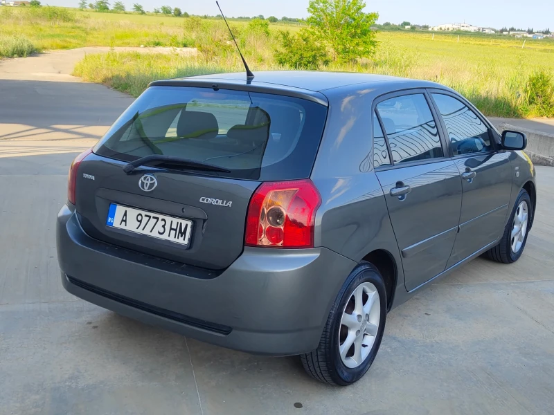 Toyota Corolla 1.4 D4D 90, снимка 7 - Автомобили и джипове - 53171562
