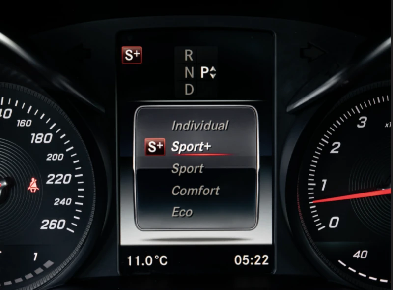 Mercedes-Benz C 300 AMG* PACK* 4MATIC* МЪРТВА* ТОЧКА* КАМЕРА* КЕЙЛЕС* , снимка 13 - Автомобили и джипове - 53342800