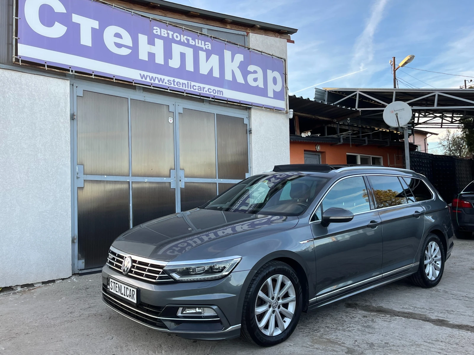 VW Passat   - [1] 