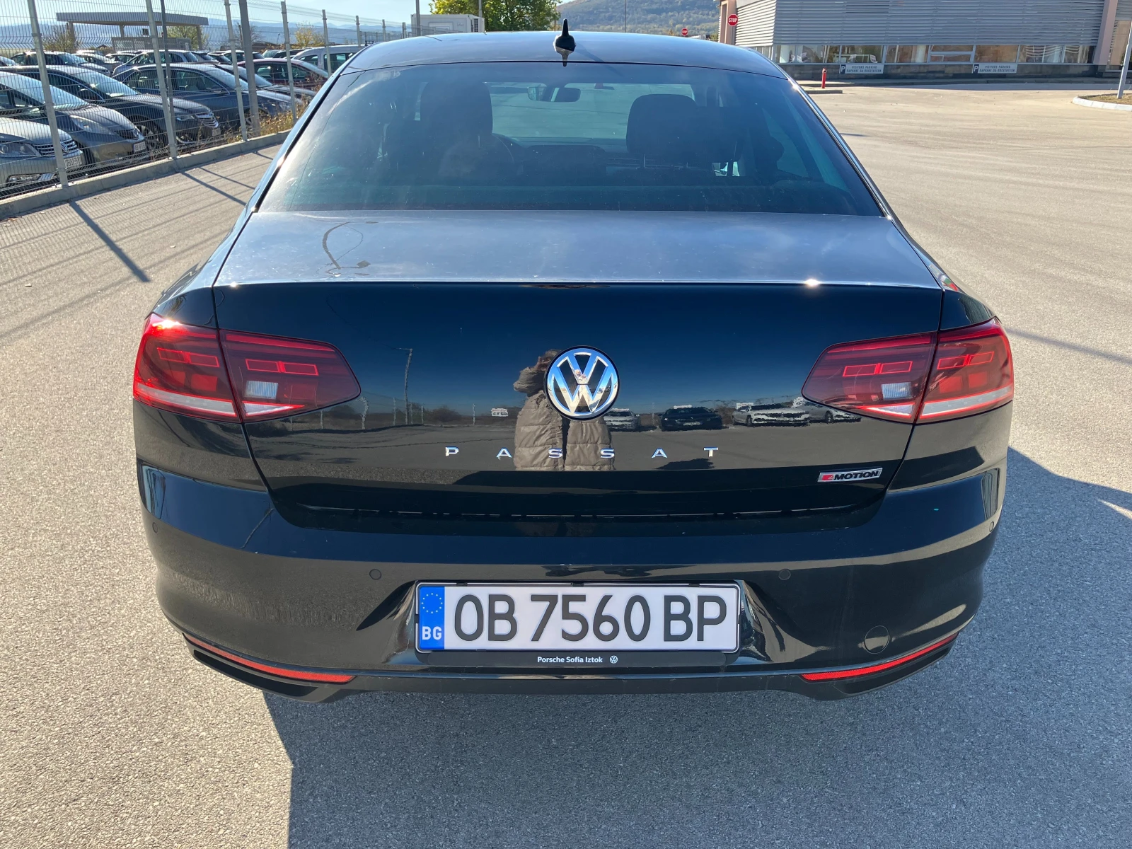 VW Passat Business 2.0TDI, SCR 4Motion DSG - изображение 6