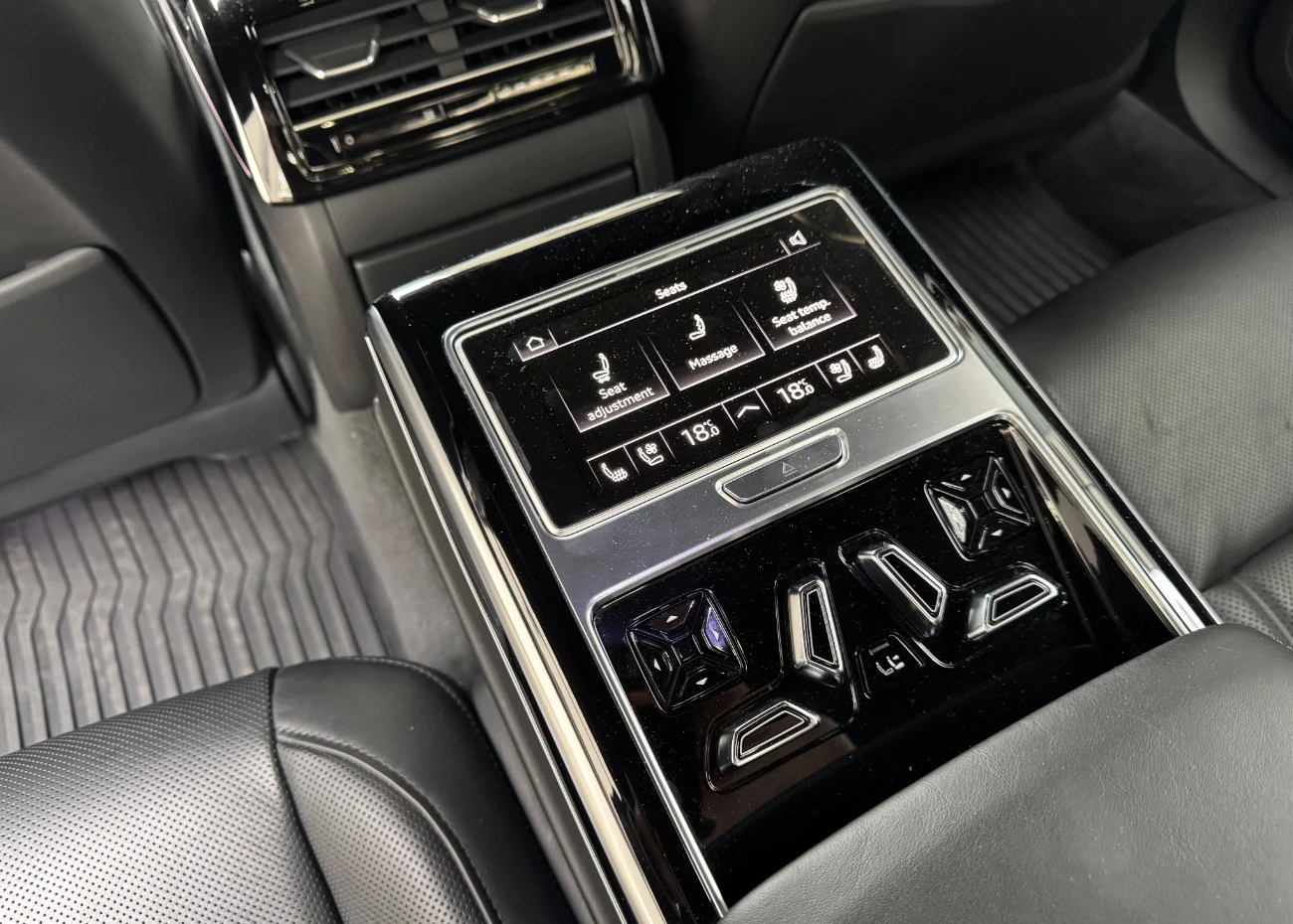 Audi S8 4.0 TFSI quattro 3D B&O/Laser/Head-up - изображение 8