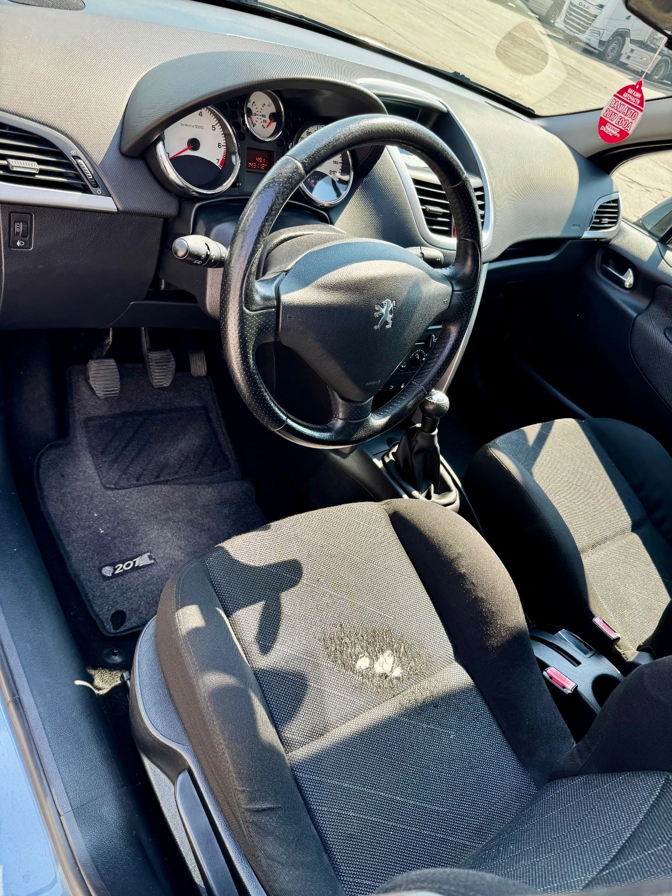 Peugeot 207 1.6VTI - изображение 8