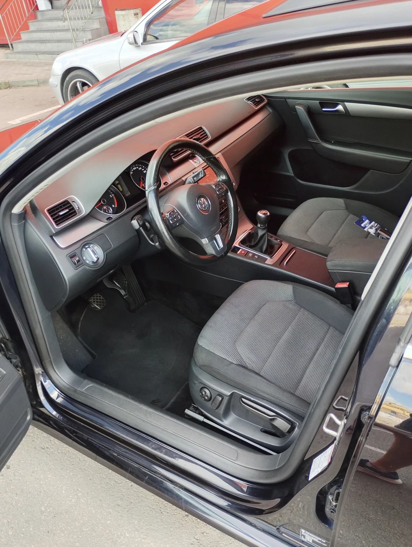 VW Passat  - изображение 8