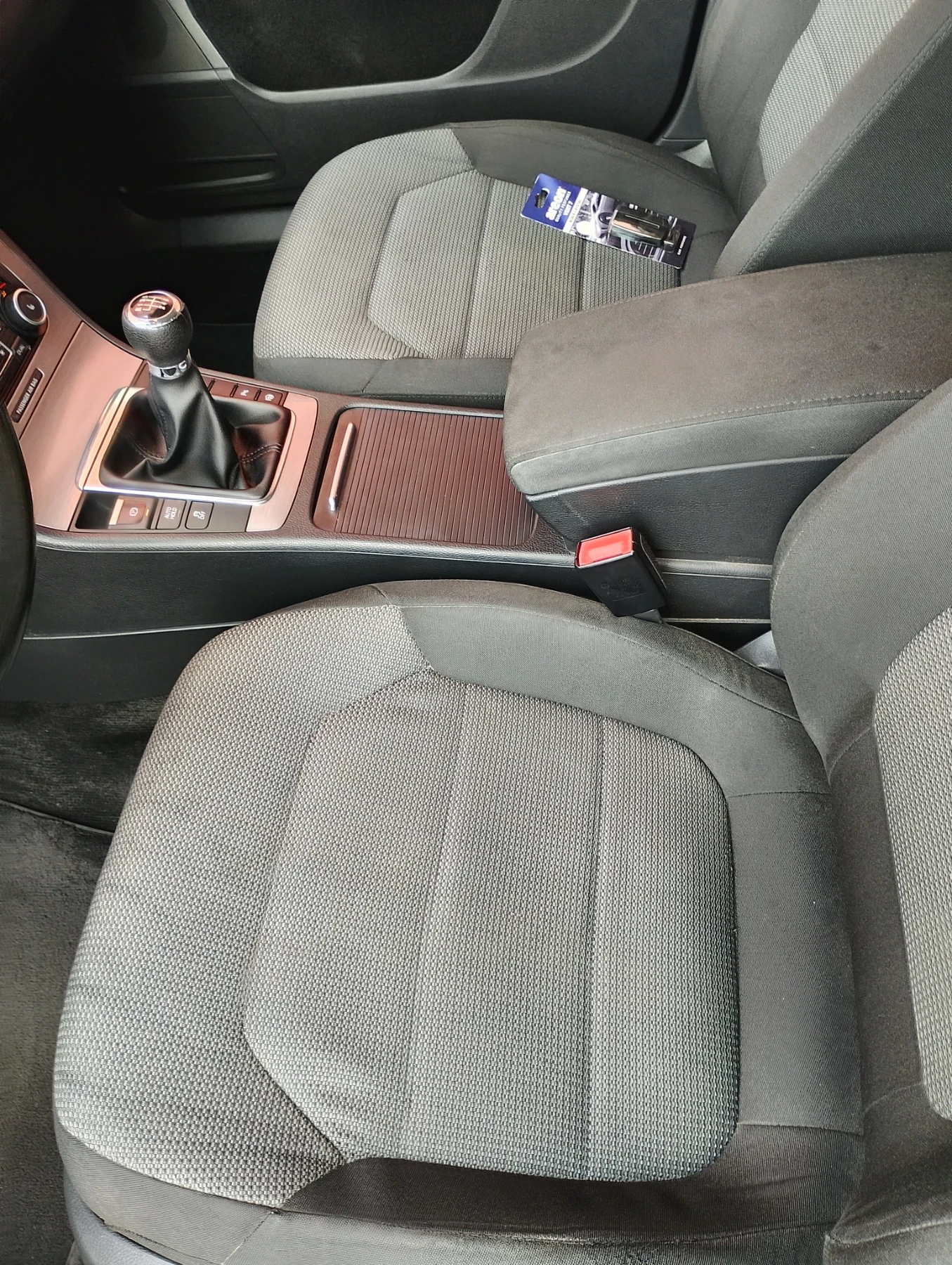 VW Passat | Mobile.bg   11