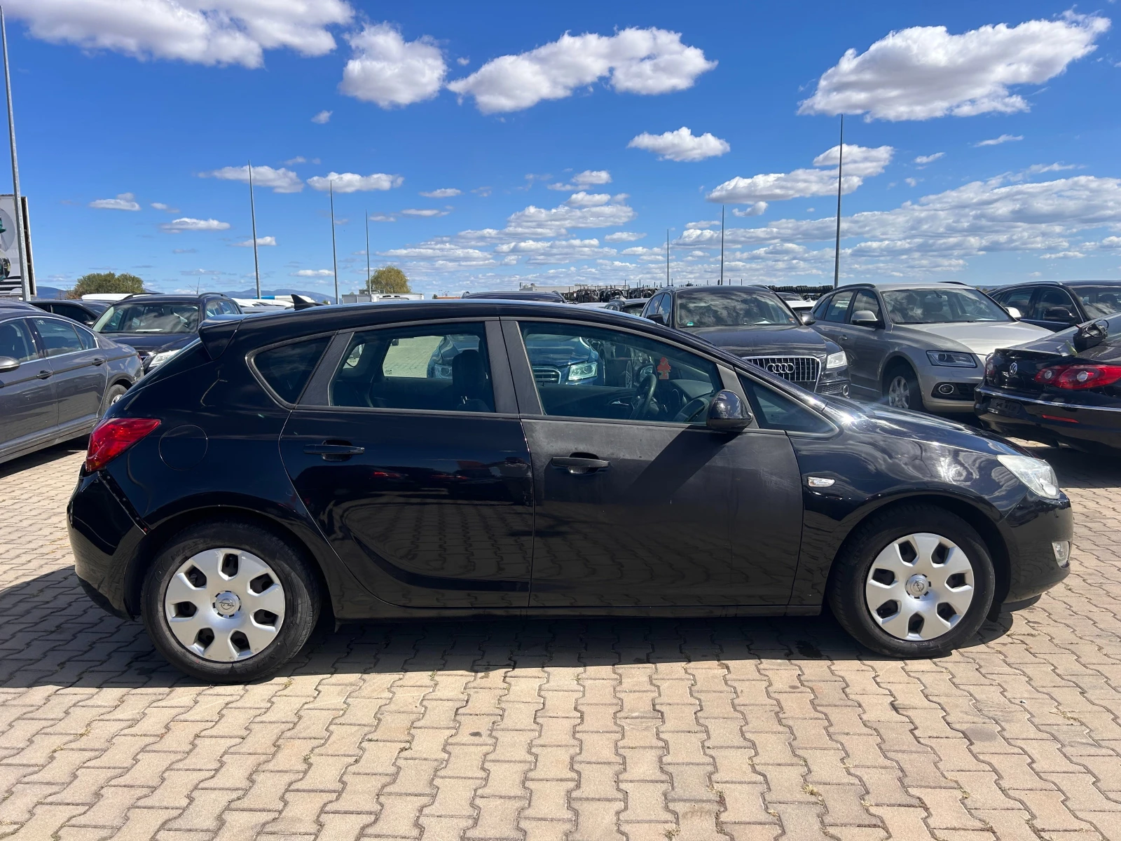 Opel Astra 1.3CDTI NAVI EURO 5 - изображение 5
