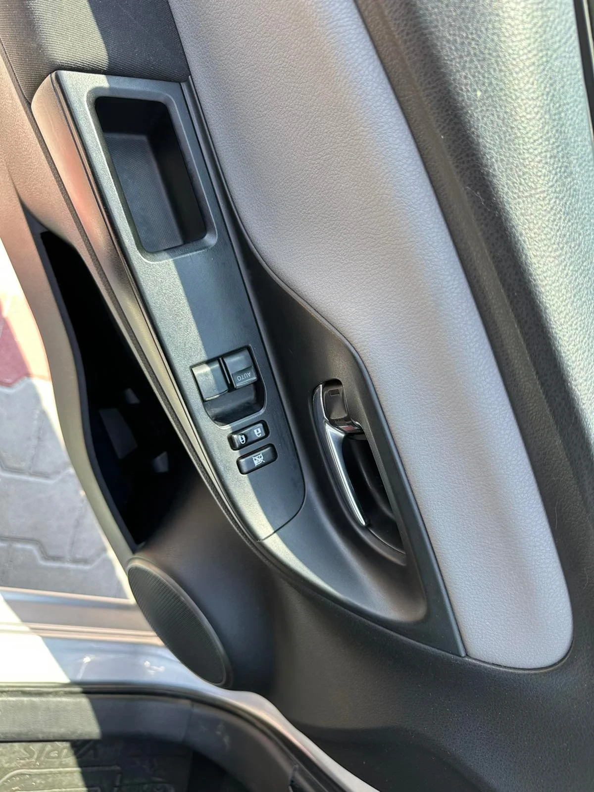 Toyota Yaris 1.33 i - изображение 6