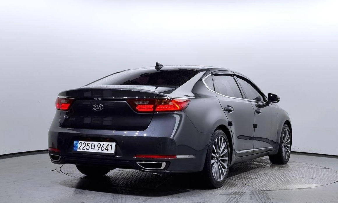 Kia K7 3.0 LPI Prestige - изображение 2