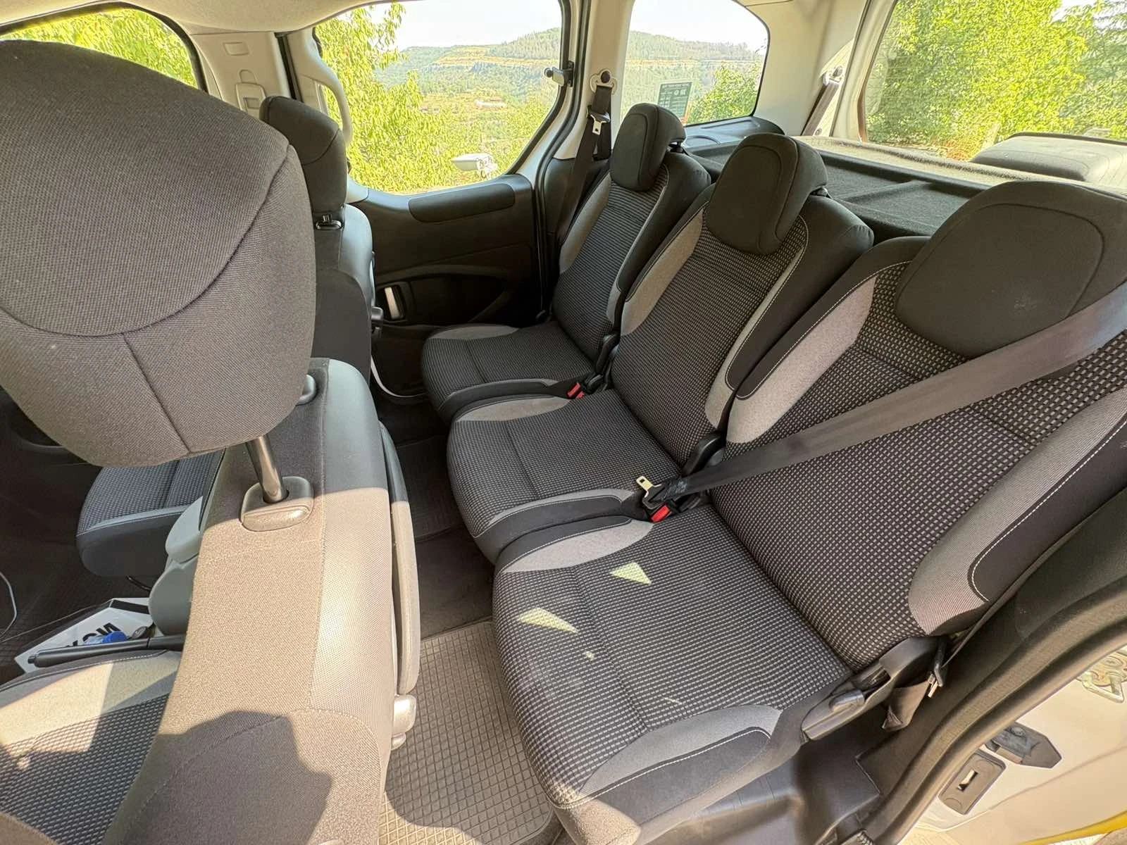 Peugeot Partner Teepee  - изображение 7