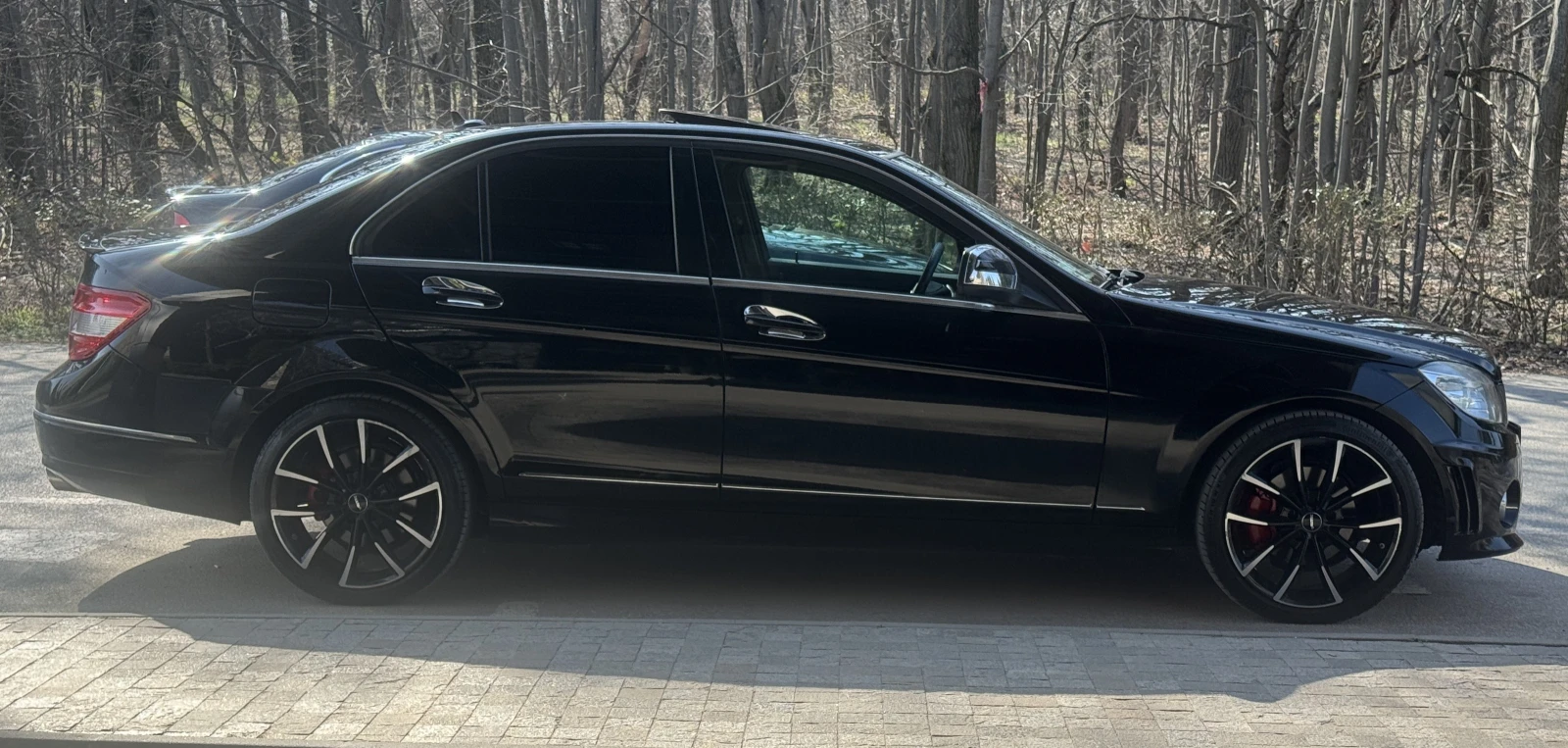 Mercedes-Benz C 300 AMG * 4Matic * LPG * TOP * 7G-TRONIC * Harman , снимка 3 - Автомобили и джипове - 53866693