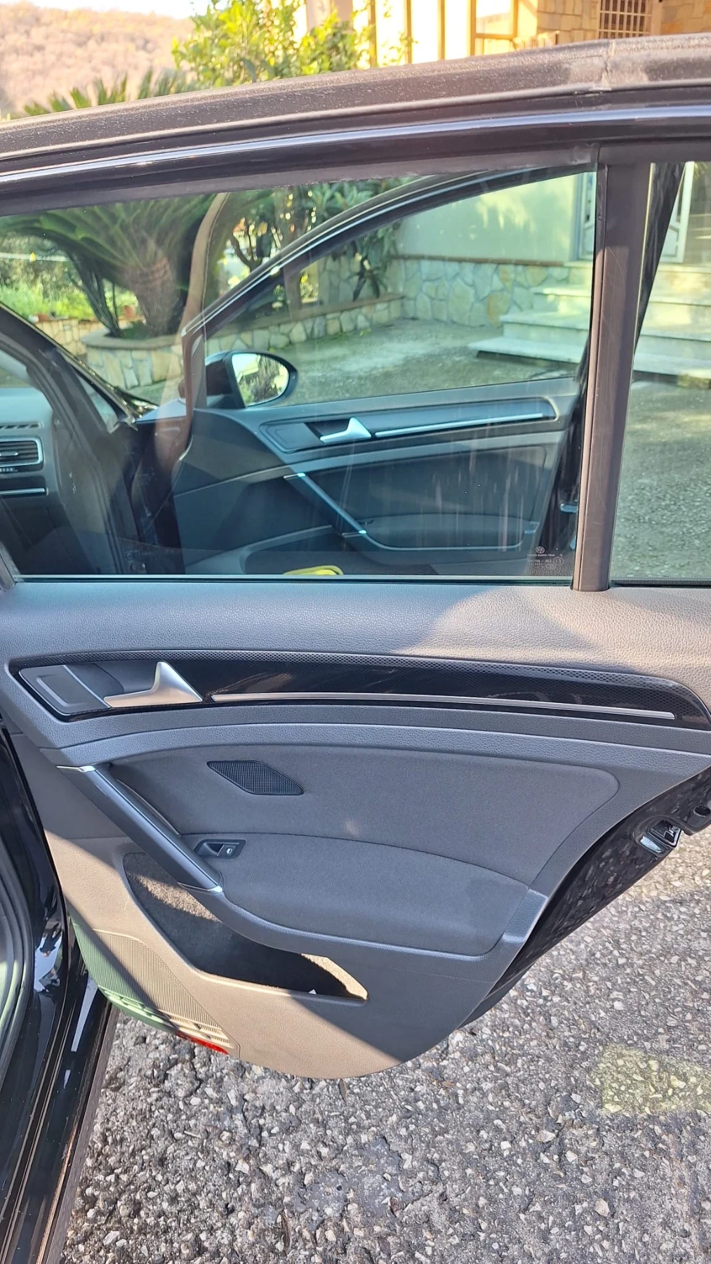 VW Golf Vll 2.0 TDI (150hp)Highline/Hatchback/Euro 5B/NAVI, снимка 16 - Автомобили и джипове - 53965911