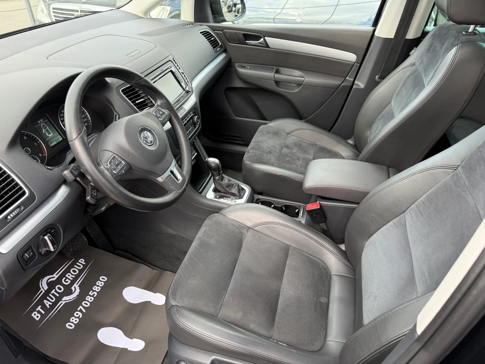 VW Sharan 2.0TDI 140HP AUTOMATIC 6+ 1 МЕСТА/ПАНОРАМА/TOP!, снимка 7 - Автомобили и джипове - 53990380