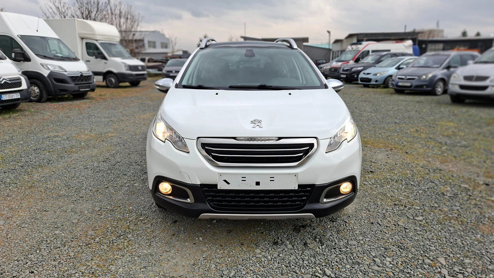 Peugeot 2008 1.6i , снимка 3 - Автомобили и джипове - 54001858