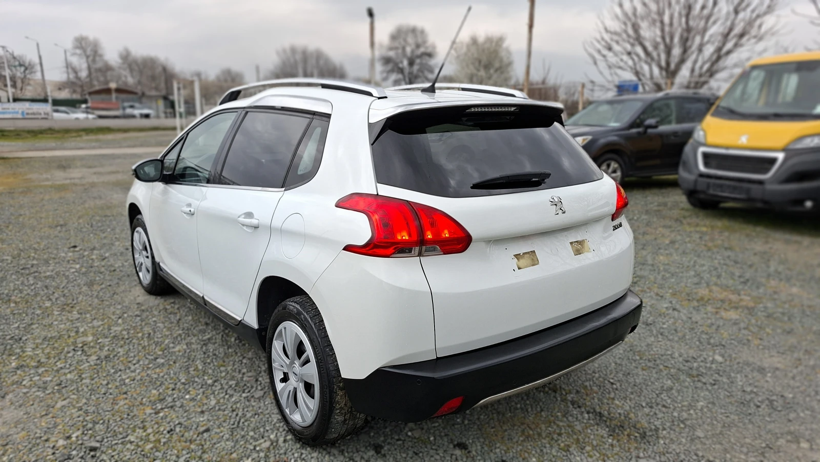 Peugeot 2008 1.6i , снимка 6 - Автомобили и джипове - 54001858