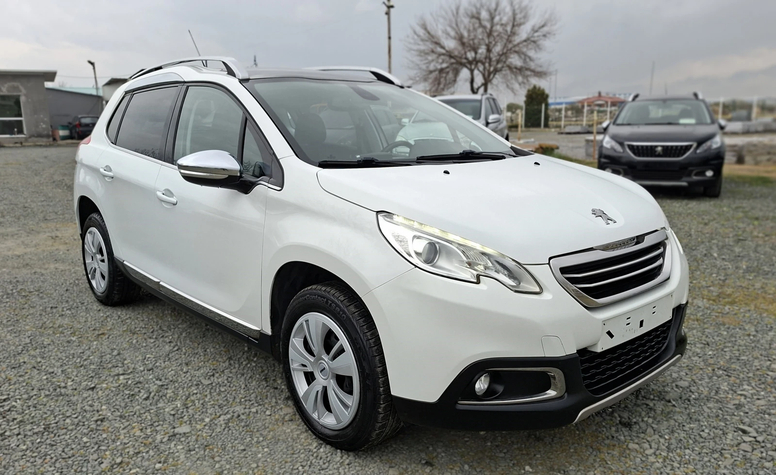 Peugeot 2008 1.6i , снимка 14 - Автомобили и джипове - 54001858