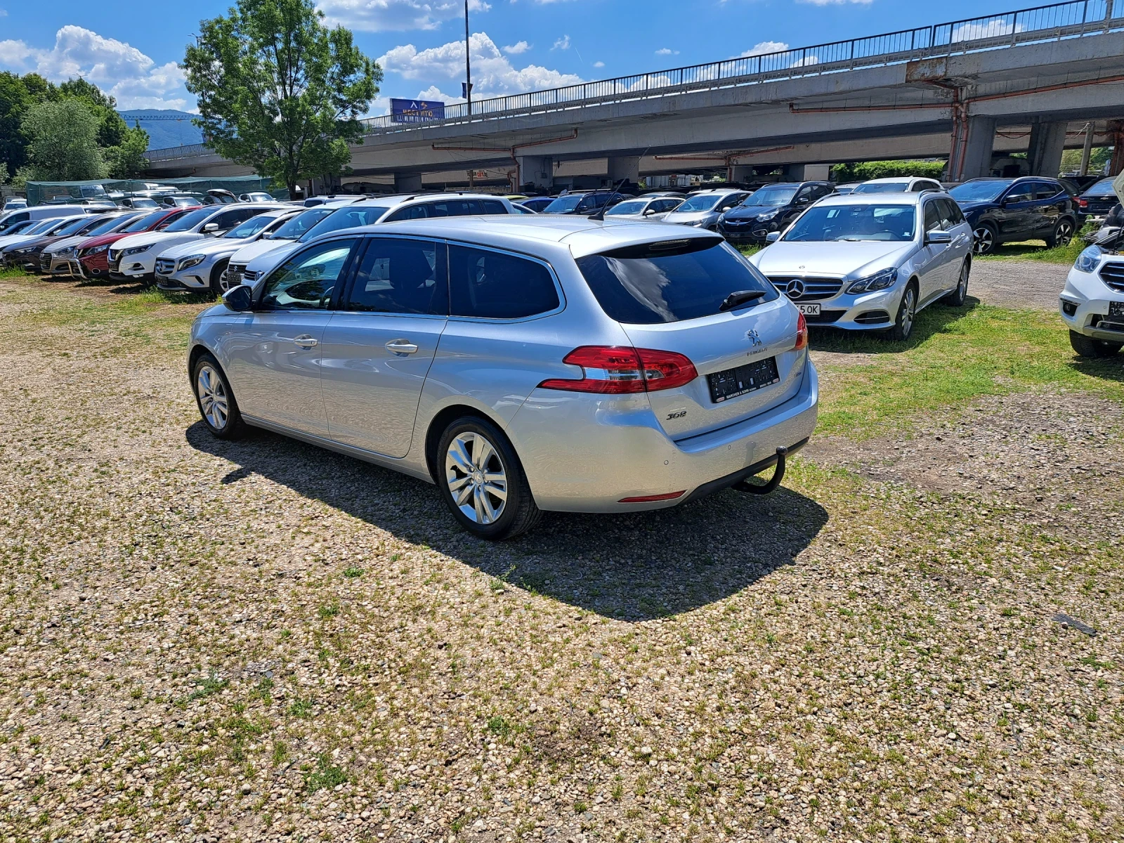 Peugeot 308 1.6HDI SW Navi , снимка 4 - Автомобили и джипове - 54681923