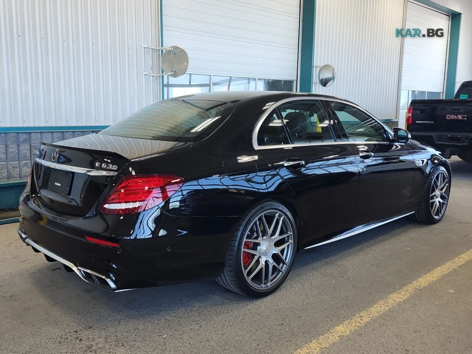 Mercedes-Benz E 63 AMG AMG E 63 S * AвтоКредит* (ЦЕНА ДО БГ), снимка 3 - Автомобили и джипове - 54768424