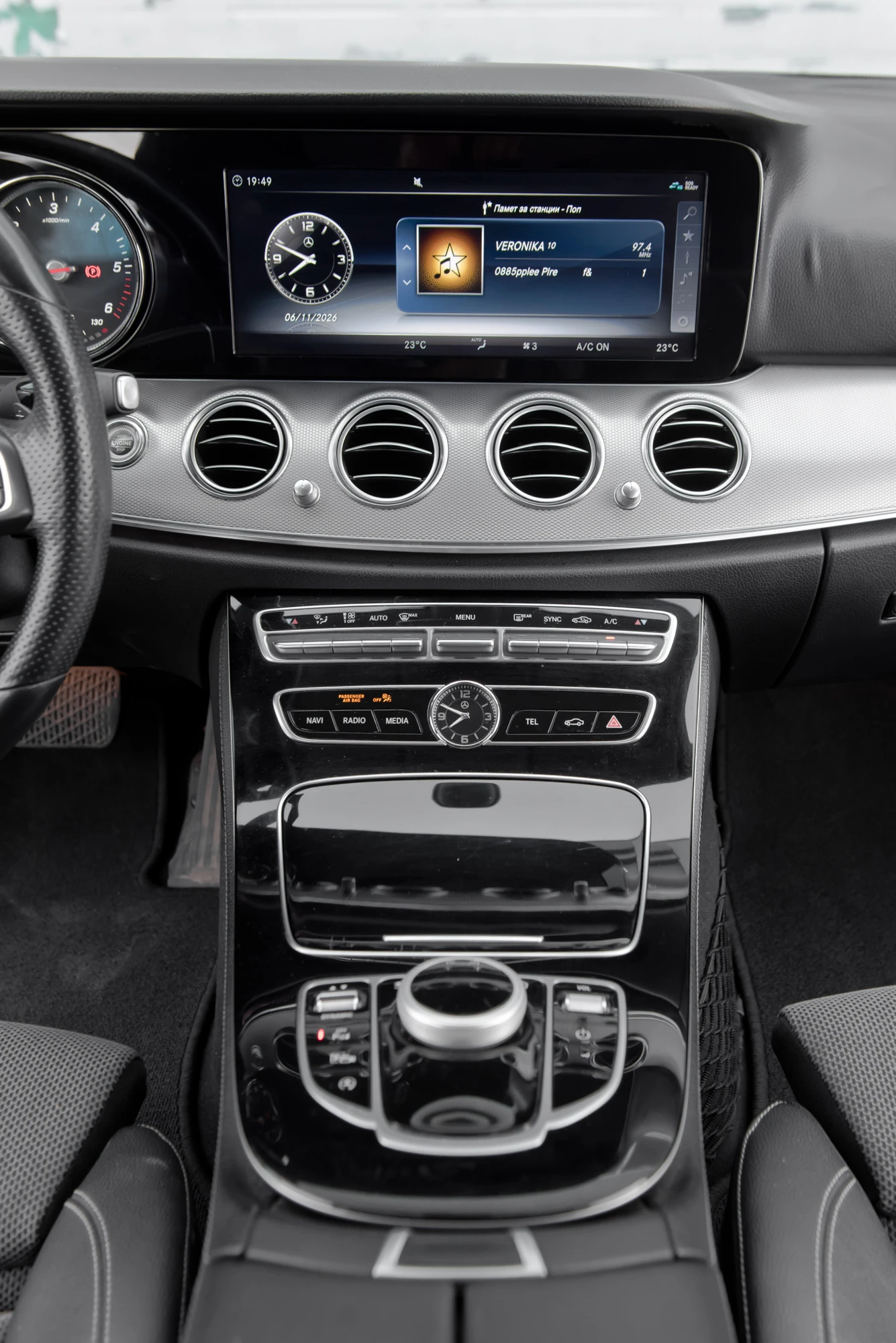 Mercedes-Benz E 220 AMG ����� | Mobile.bg � ����������� 16