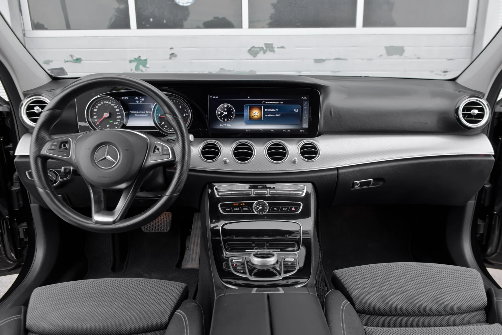 Mercedes-Benz E 220 AMG ����� | Mobile.bg � ����������� 9